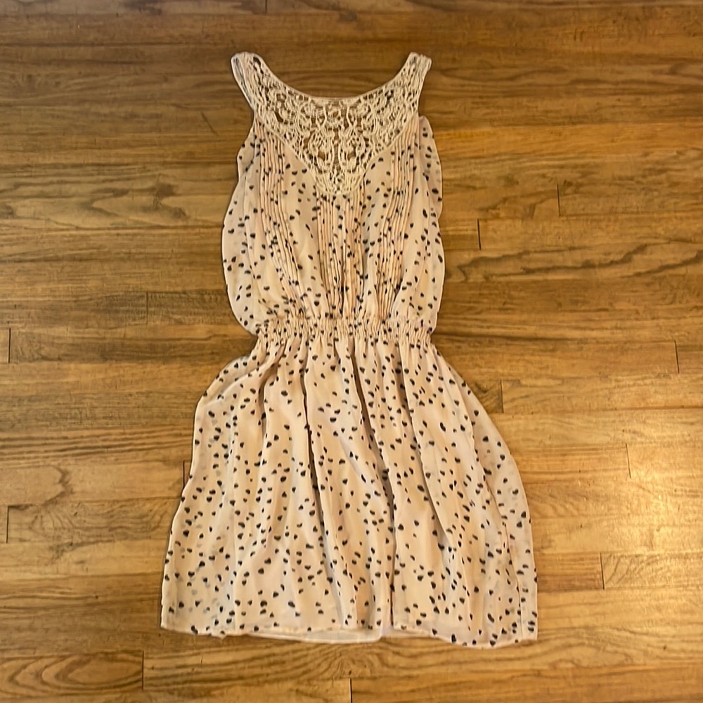 Tan/Beige Buffalo Davi Bitton Dress w/ Black Heart print Size: Small